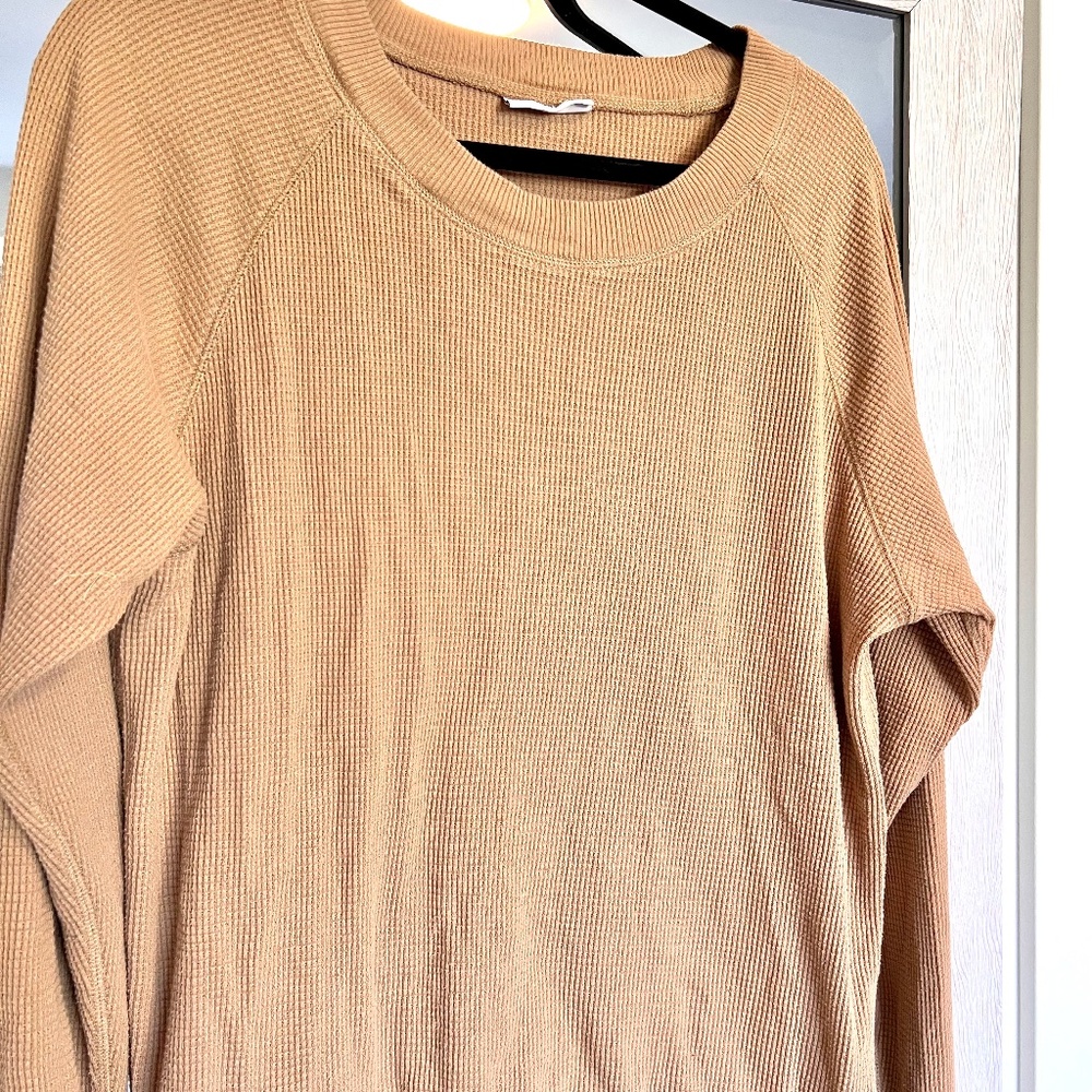 TNA Aritzia waffle shirt, long, camel brown/tan, size L